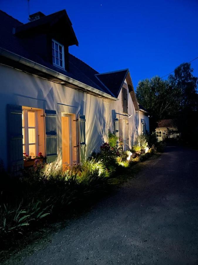 Gite Le Domaine D Orphee Marmagne  Eksteriør billede